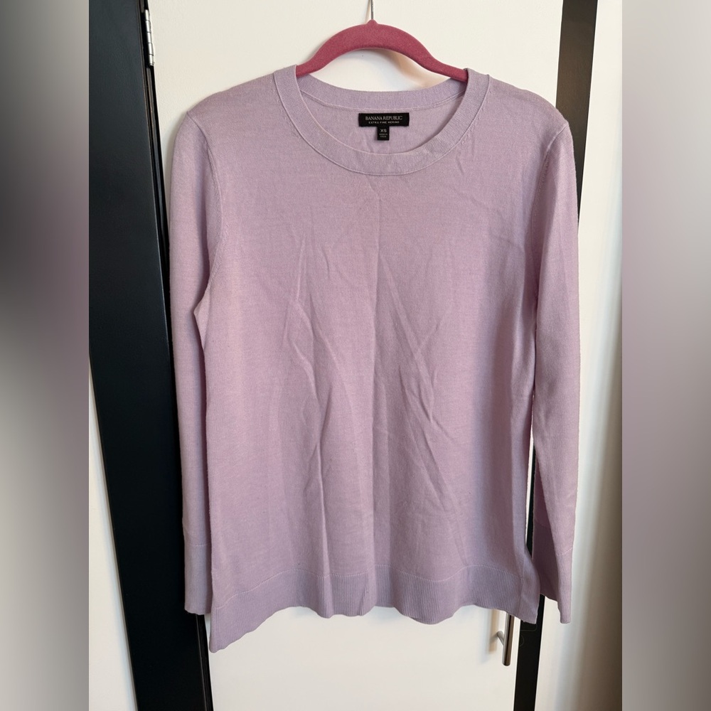 Banana Republic Lilac Purple Merino Wool Sweater